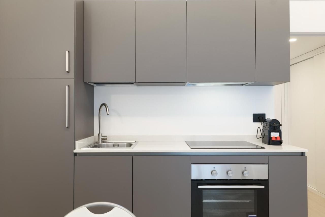 Mila Apartments Cavalcabo Милан Экстерьер фото