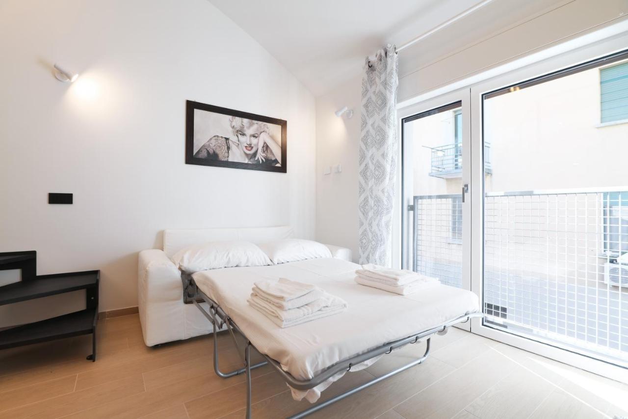 Mila Apartments Cavalcabo Милан Экстерьер фото